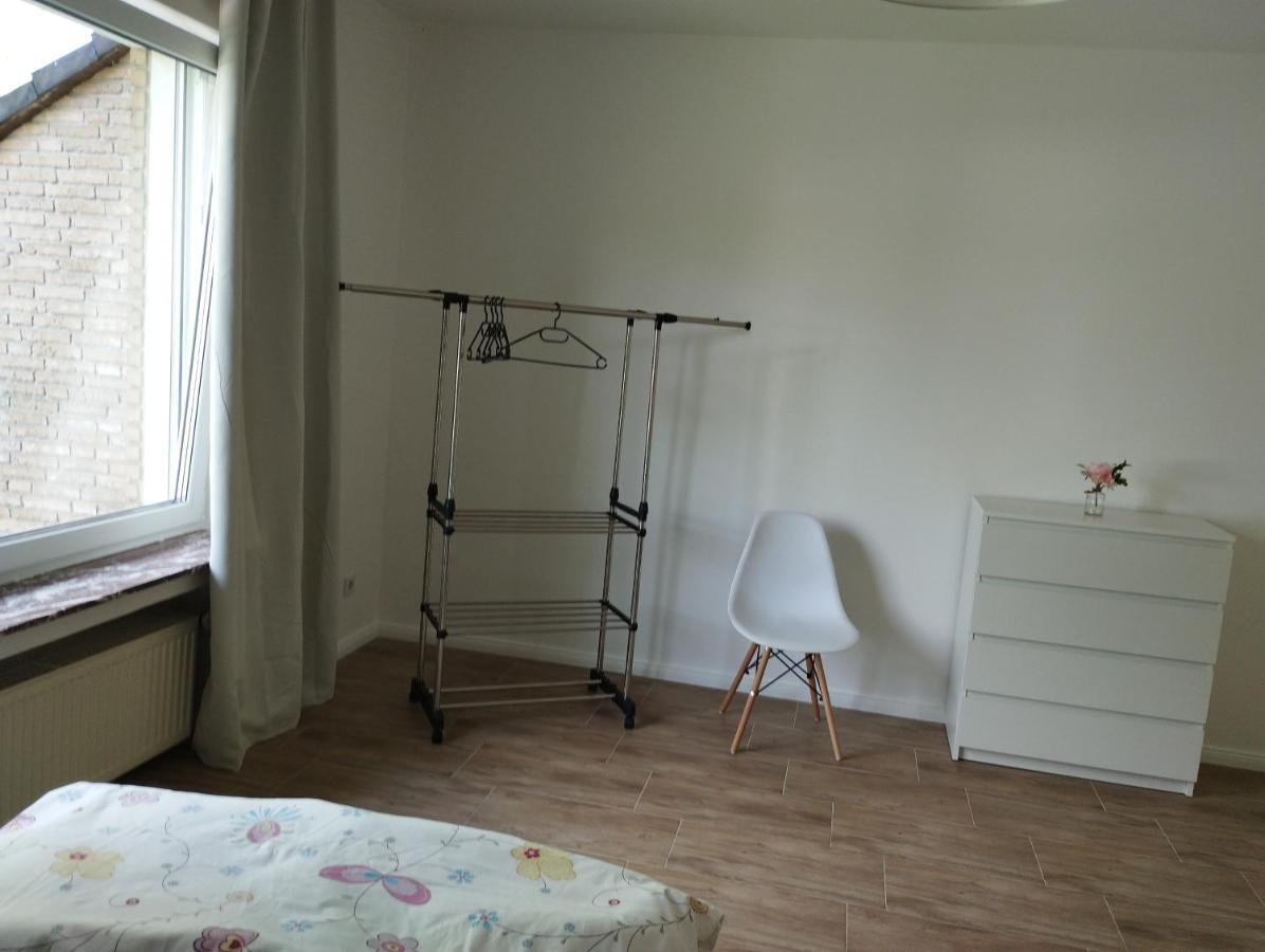 Appartement 4 Personen - Zimmer In Wohnung, Zentral, Ruhig, Modern Lubbecke Eksteriør bilde